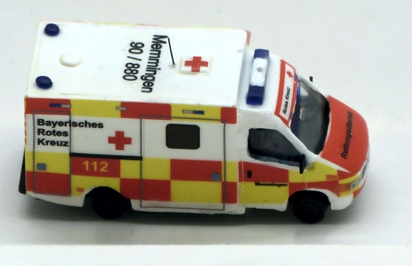 RTW Iveco Rettungsfahrzeug Rotes Kreuz
